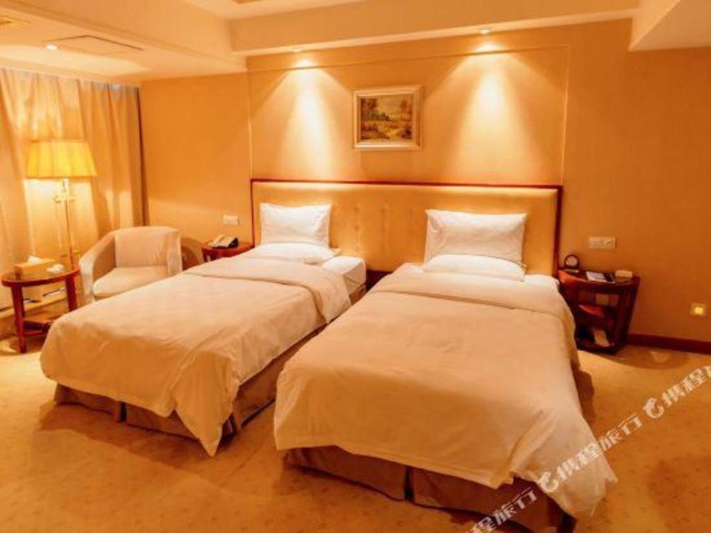 Nanchang Galactic Peace International Hotel Exterior foto