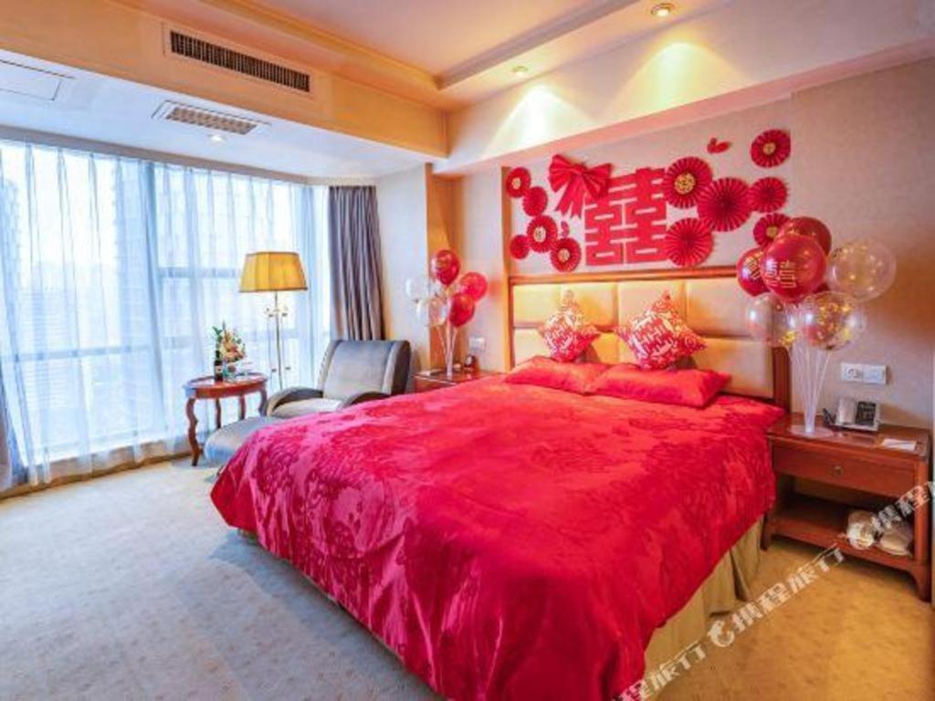 Nanchang Galactic Peace International Hotel Exterior foto