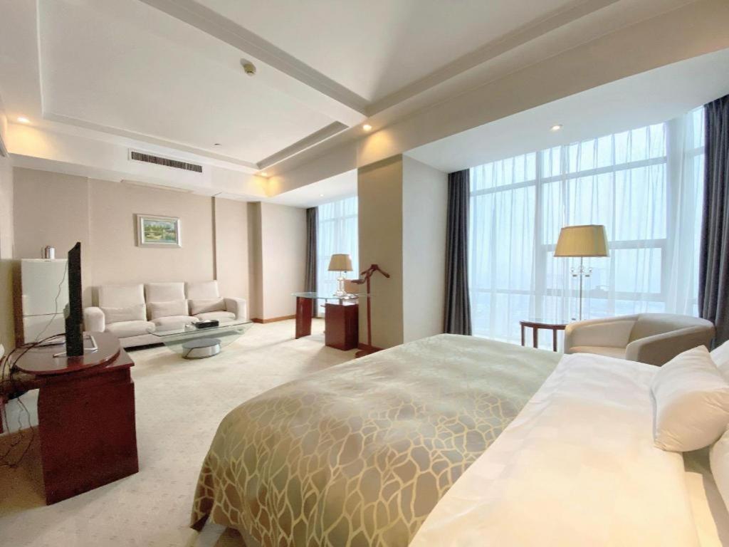 Nanchang Galactic Peace International Hotel Exterior foto