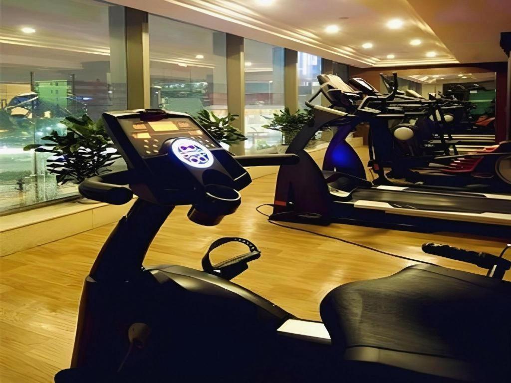 Nanchang Galactic Peace International Hotel Exterior foto